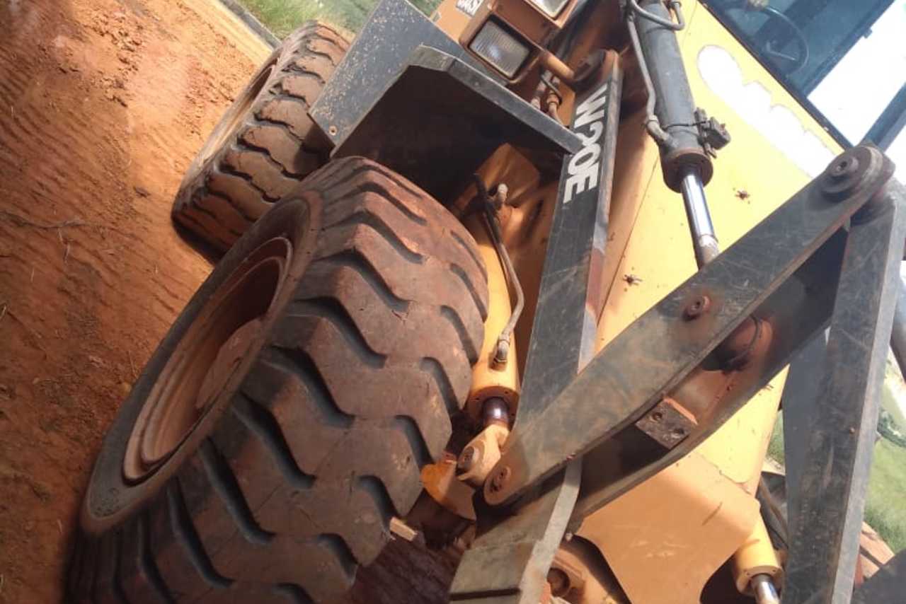 Case W20E - 12/12 5