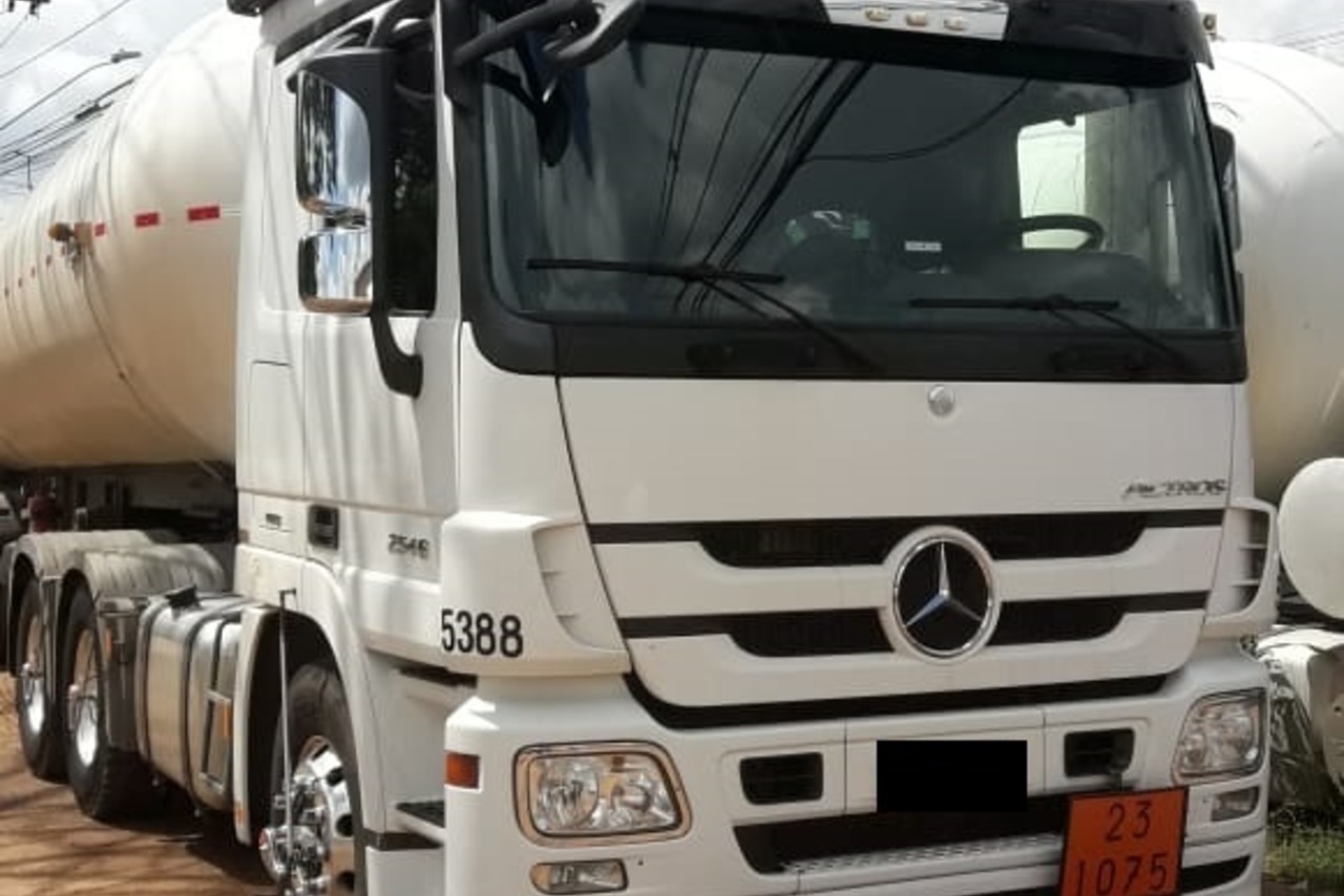 Mercedes Benz Actros 2546 - 13/13 1