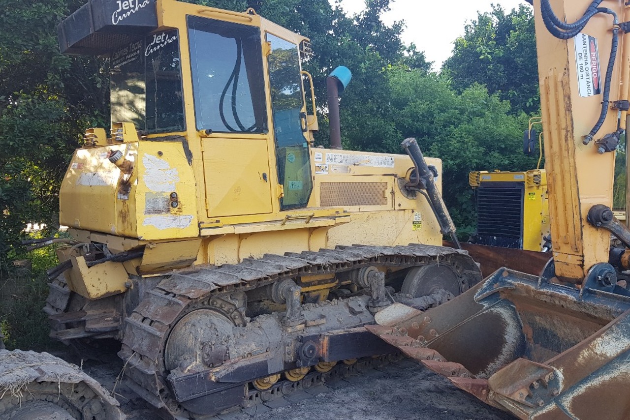New Holland D170 - 08/08 2