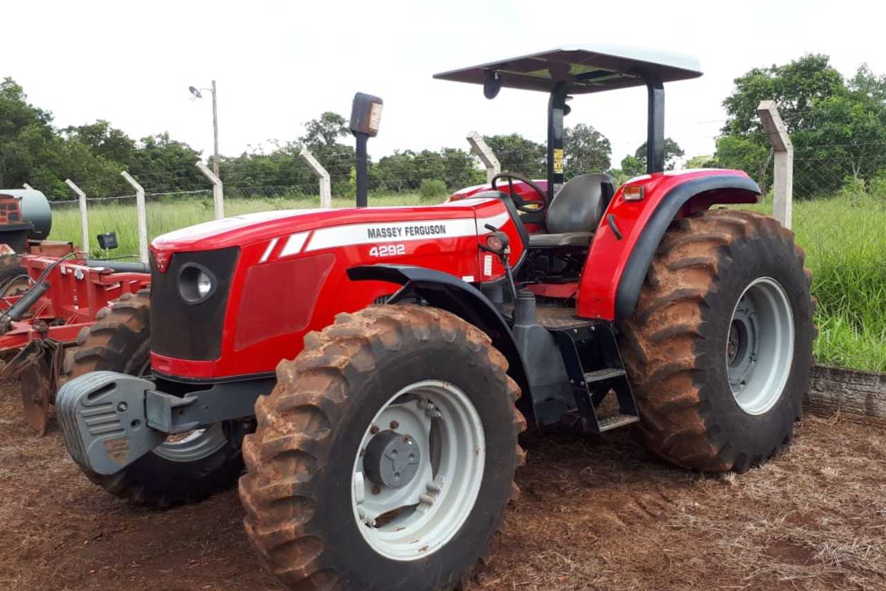 Massey Ferguson 4292 - 12/12 5