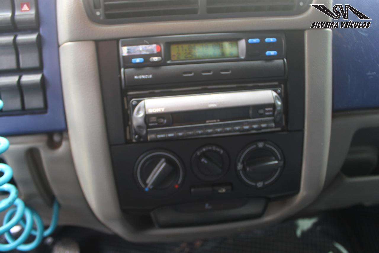 Volkswagen 8 150 - 04/05 7