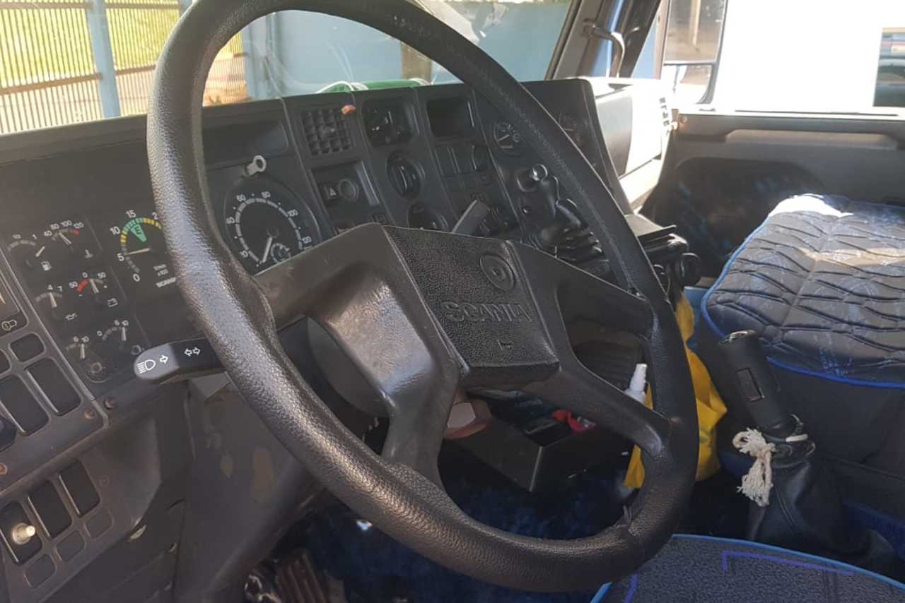 Scania 113 360 - 93/94 8
