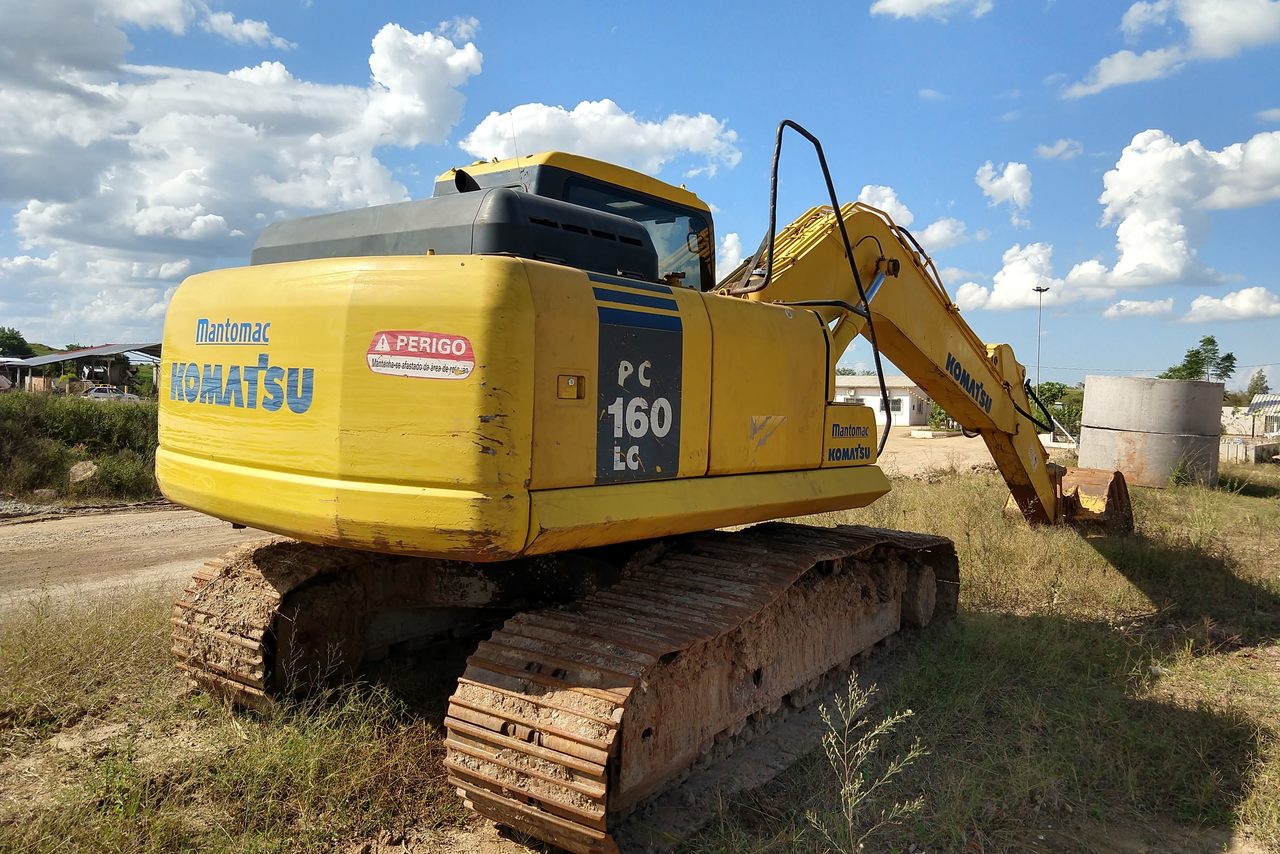 Komatsu  160 - 09/09 2