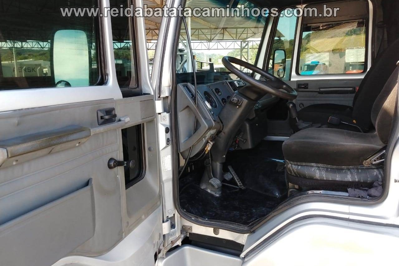 Ford Cargo815 - 03/03 12