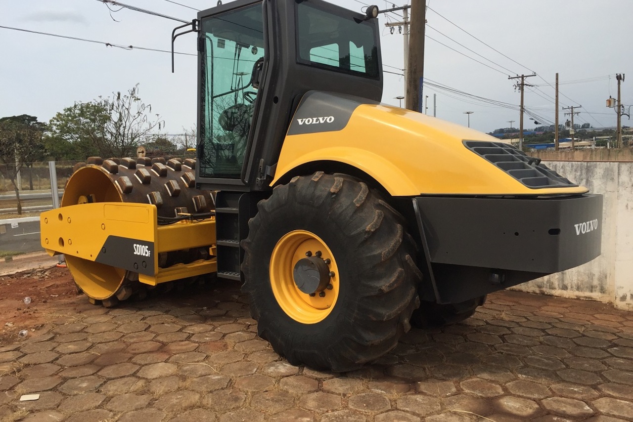 Volvo SD105F - 09/09 6