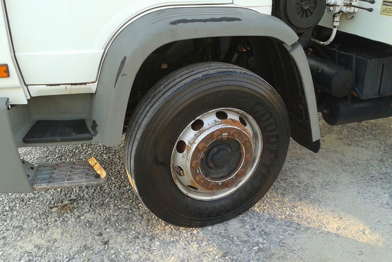 Volkswagen 15-180 E Constellation - 10/10 3
