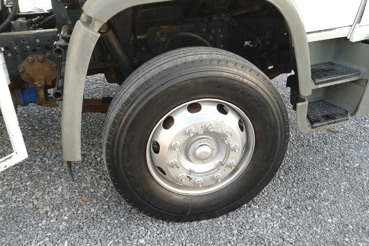 Volkswagen VW 17180 - 09/09 5
