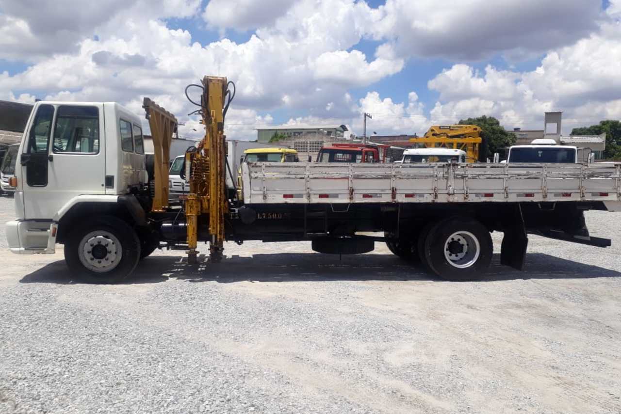 Ford Cargo1317 - 02/03 4