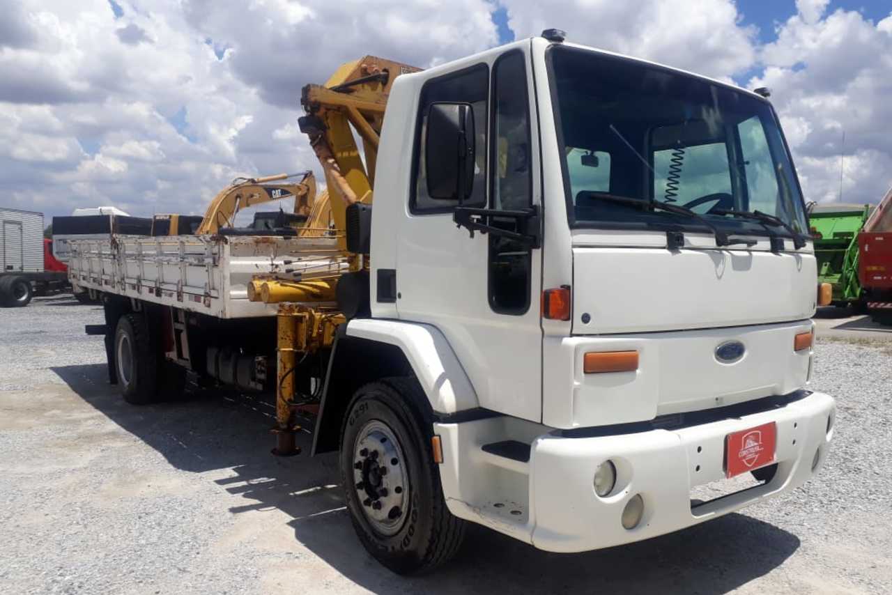 Ford Cargo1317 - 02/03 5