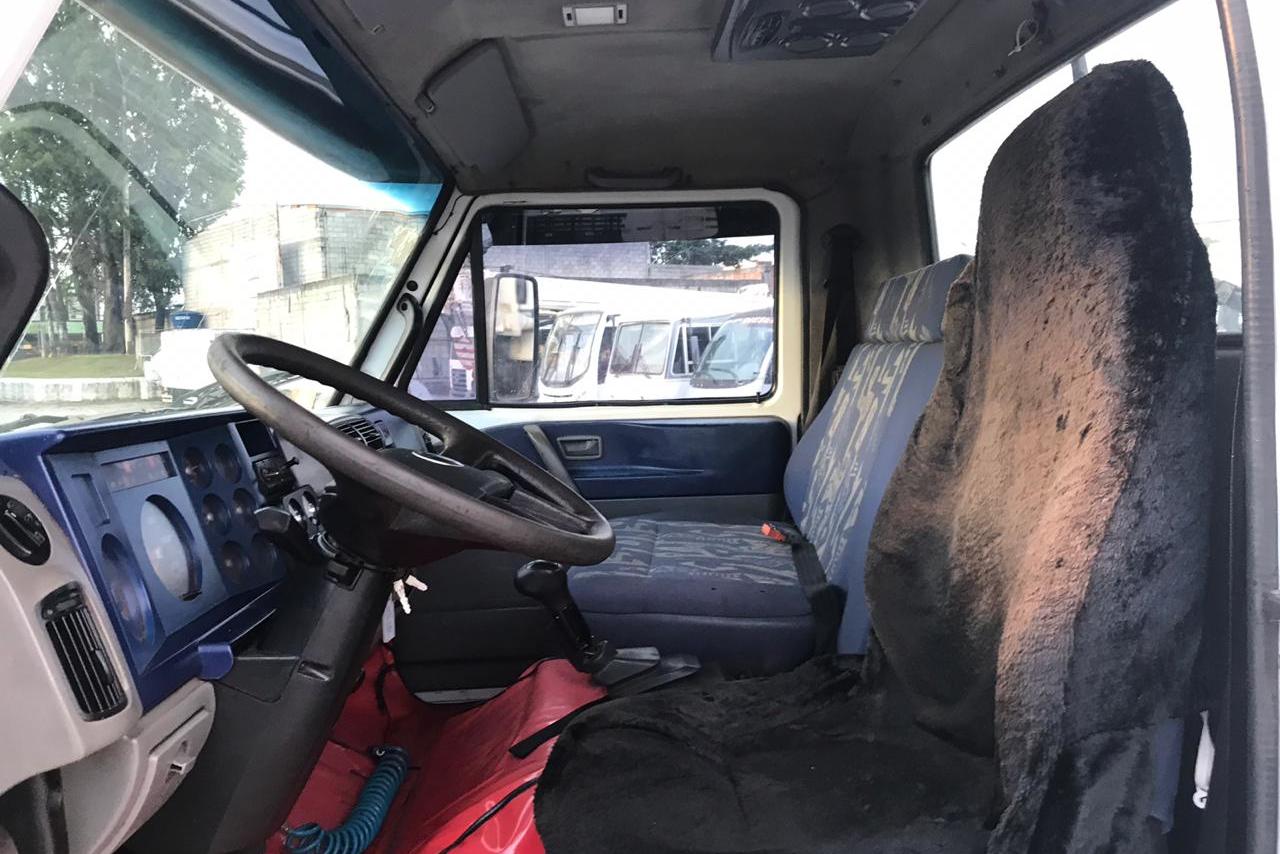 Volkswagen VW 18310 - 05/05 7