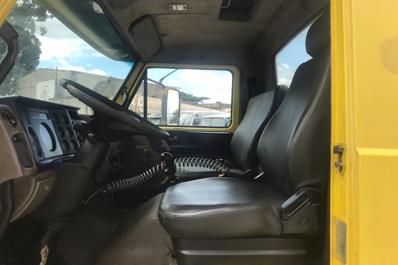 Volkswagen 15-180 E Constellation - 06/06 4