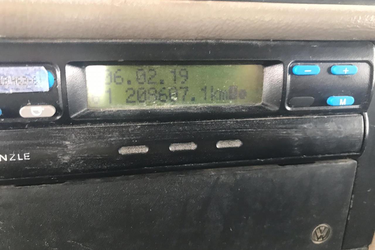 Volkswagen 23 220 - 05/05 8