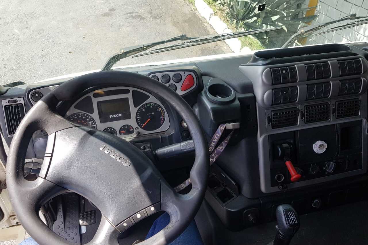 Ford Cargo1722 - 10/11 17