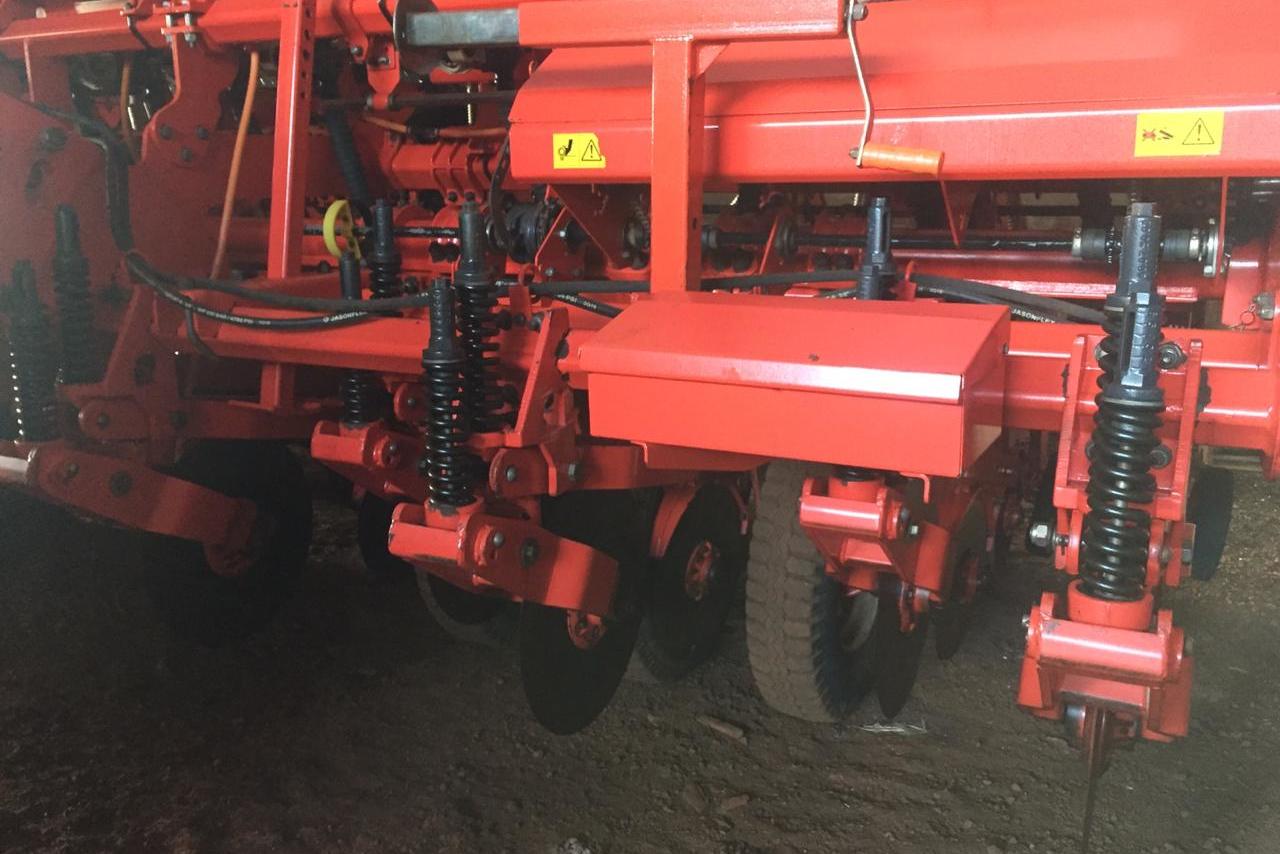 Kuhn PDM PG 1300 - 17/17 6
