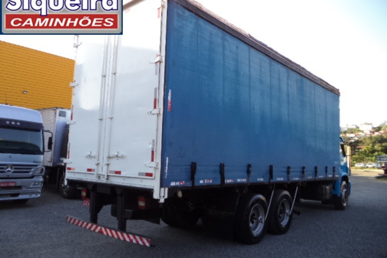 Volkswagen 23 210 - 04/04 9