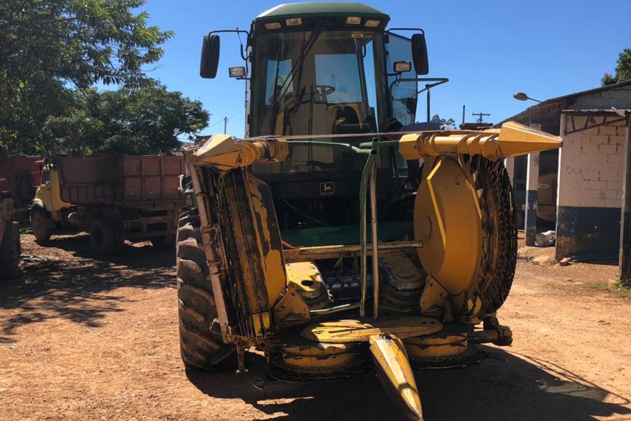 John Deere 6710 - 98/98 6