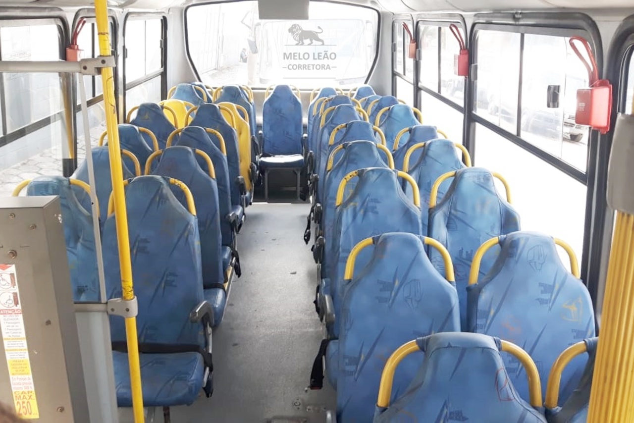 Volkswagen Neobus - 09/10 6