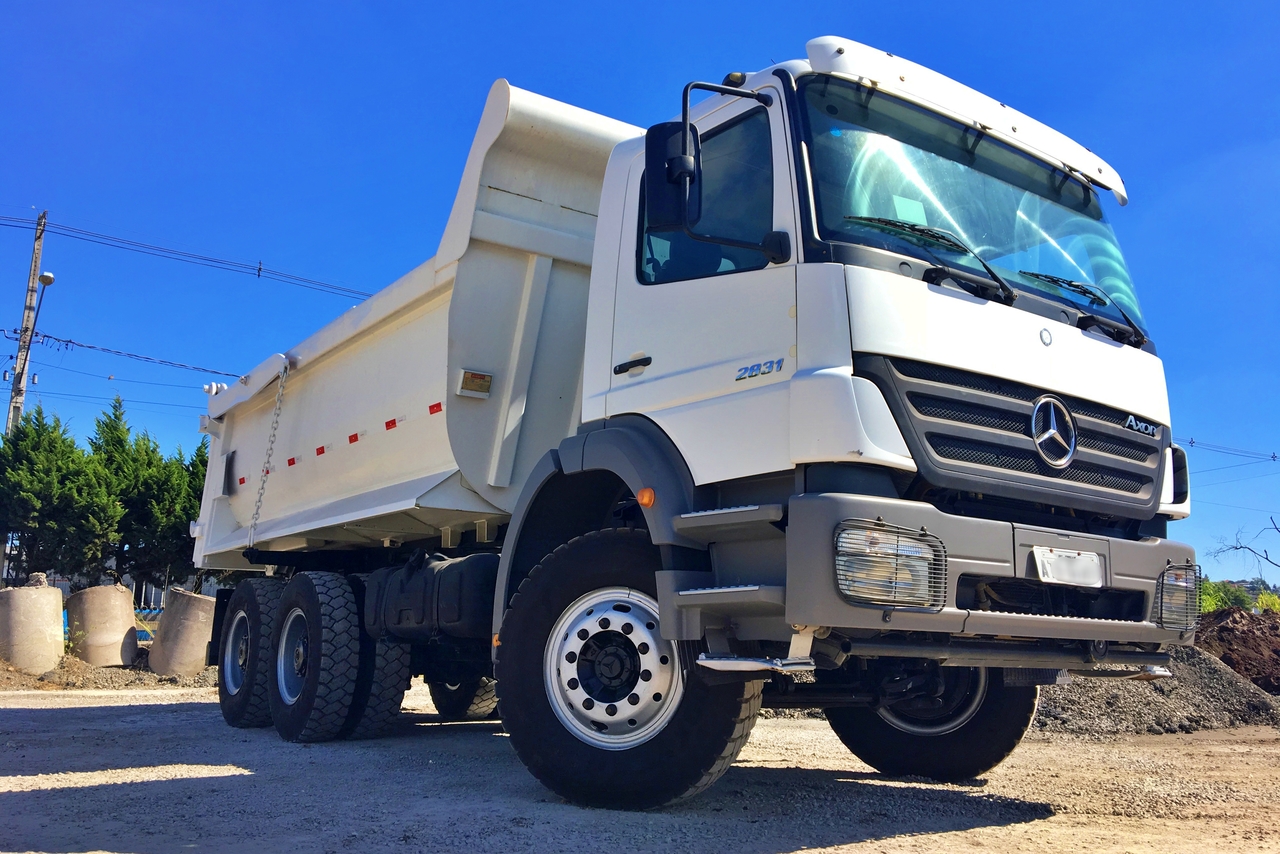 Mercedes Benz Axor 2831 - 11/11 12