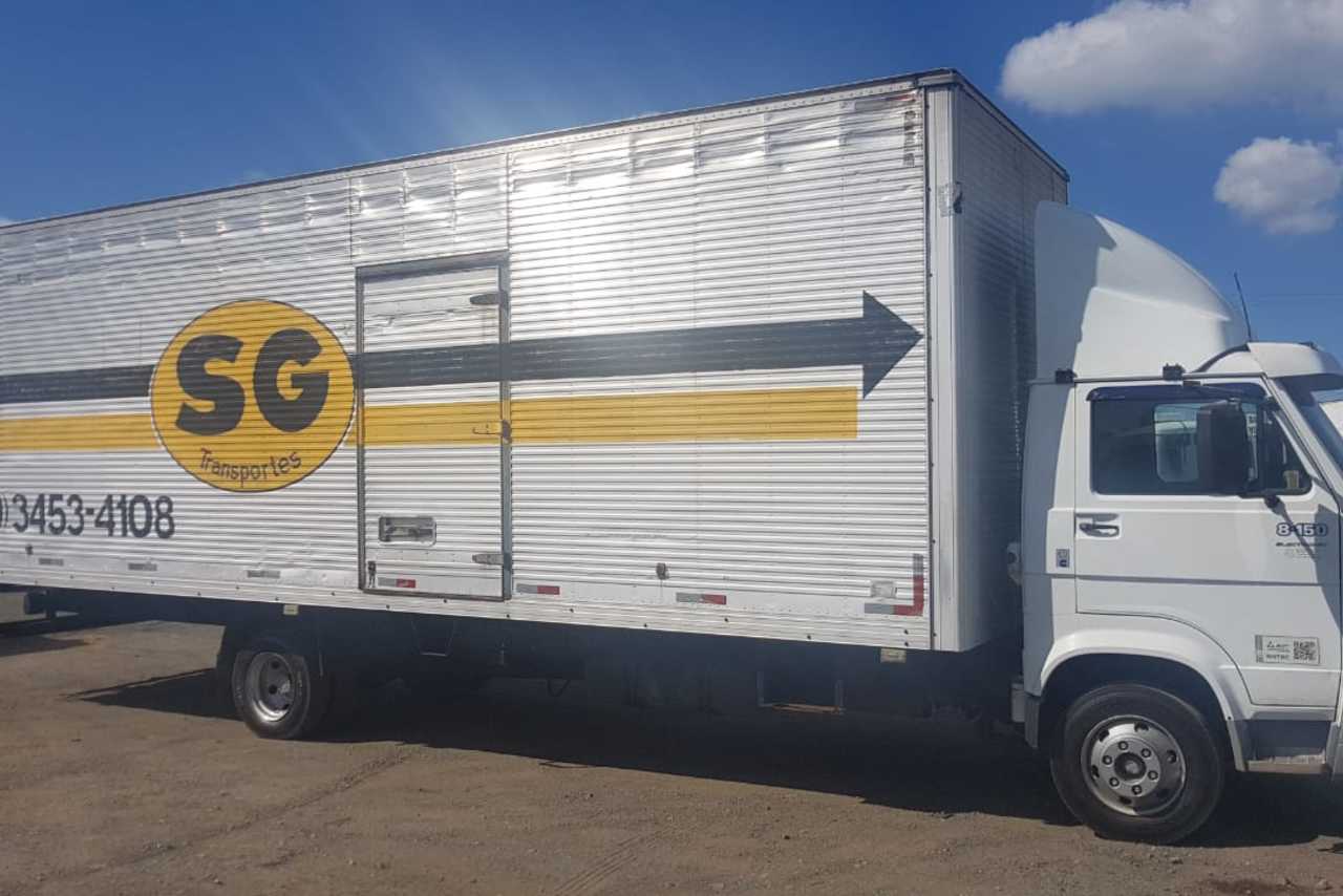Volkswagen 8 150 - 03/04 6