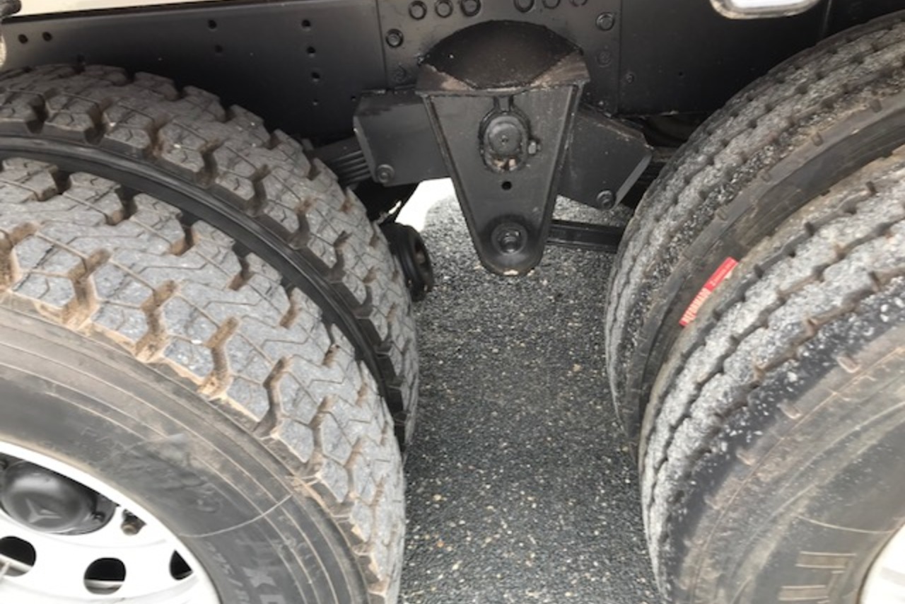 Mercedes Benz MB 1620 - 09/09 5