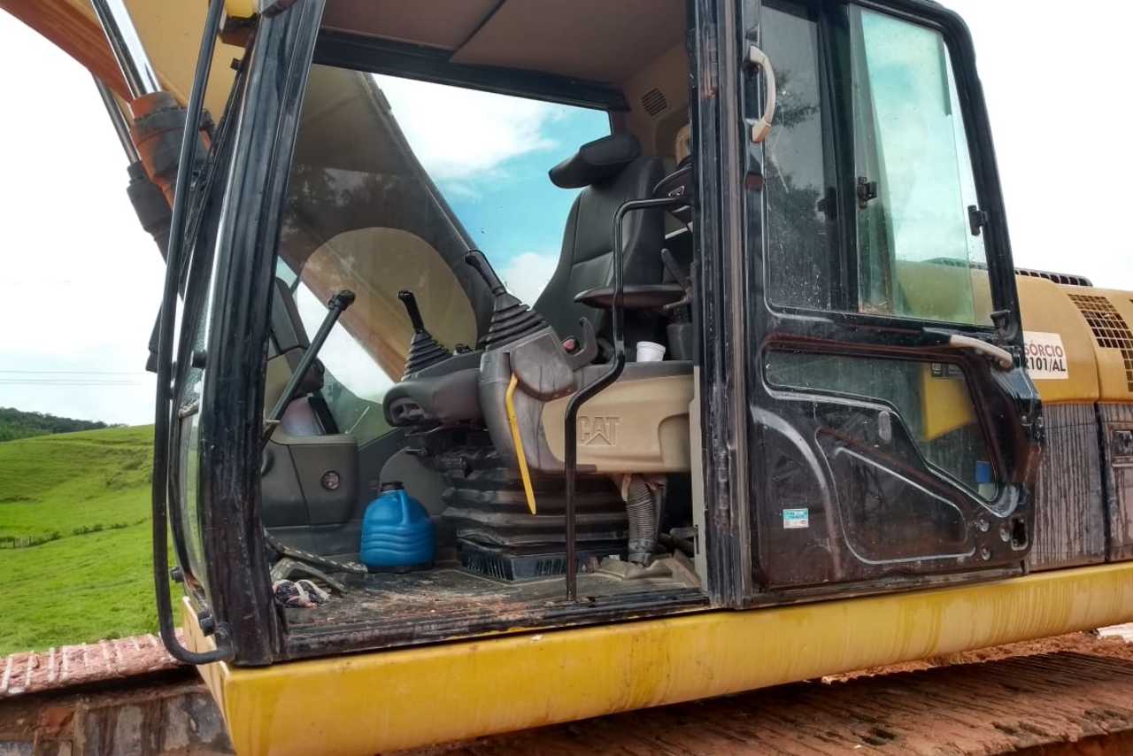 Caterpillar 320DL - 10/10 4