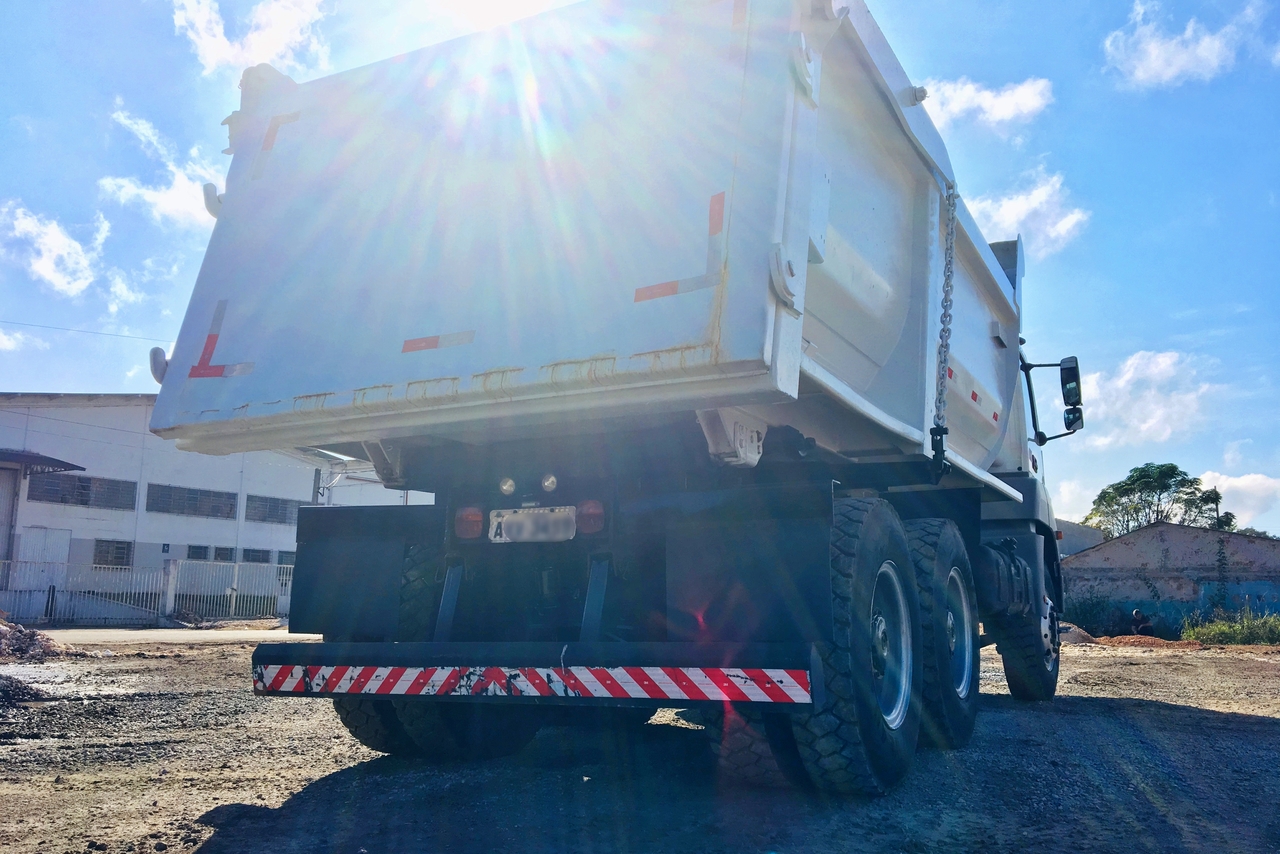 Mercedes Benz Axor 3344 - 11/11 5
