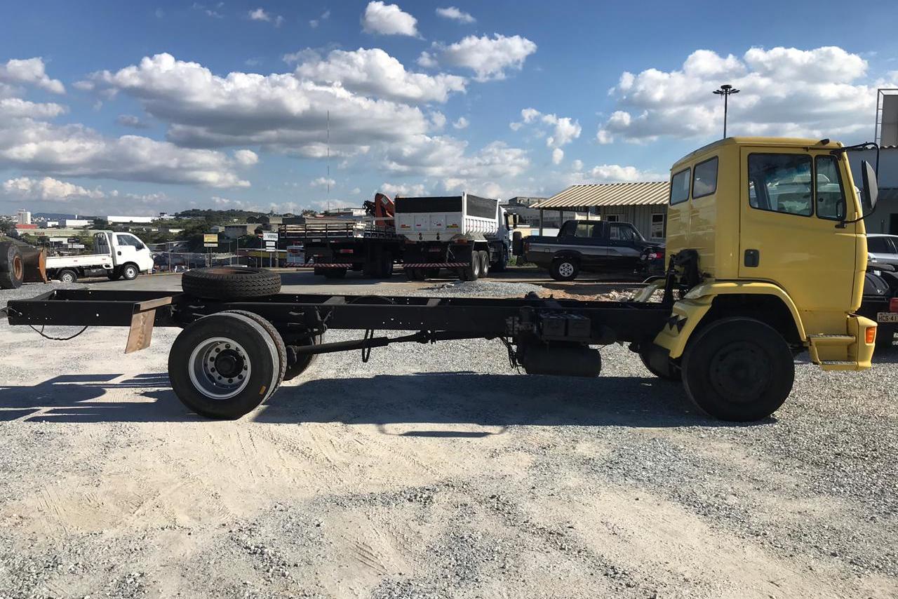 Mercedes Benz MB 1215 - 99/99 8