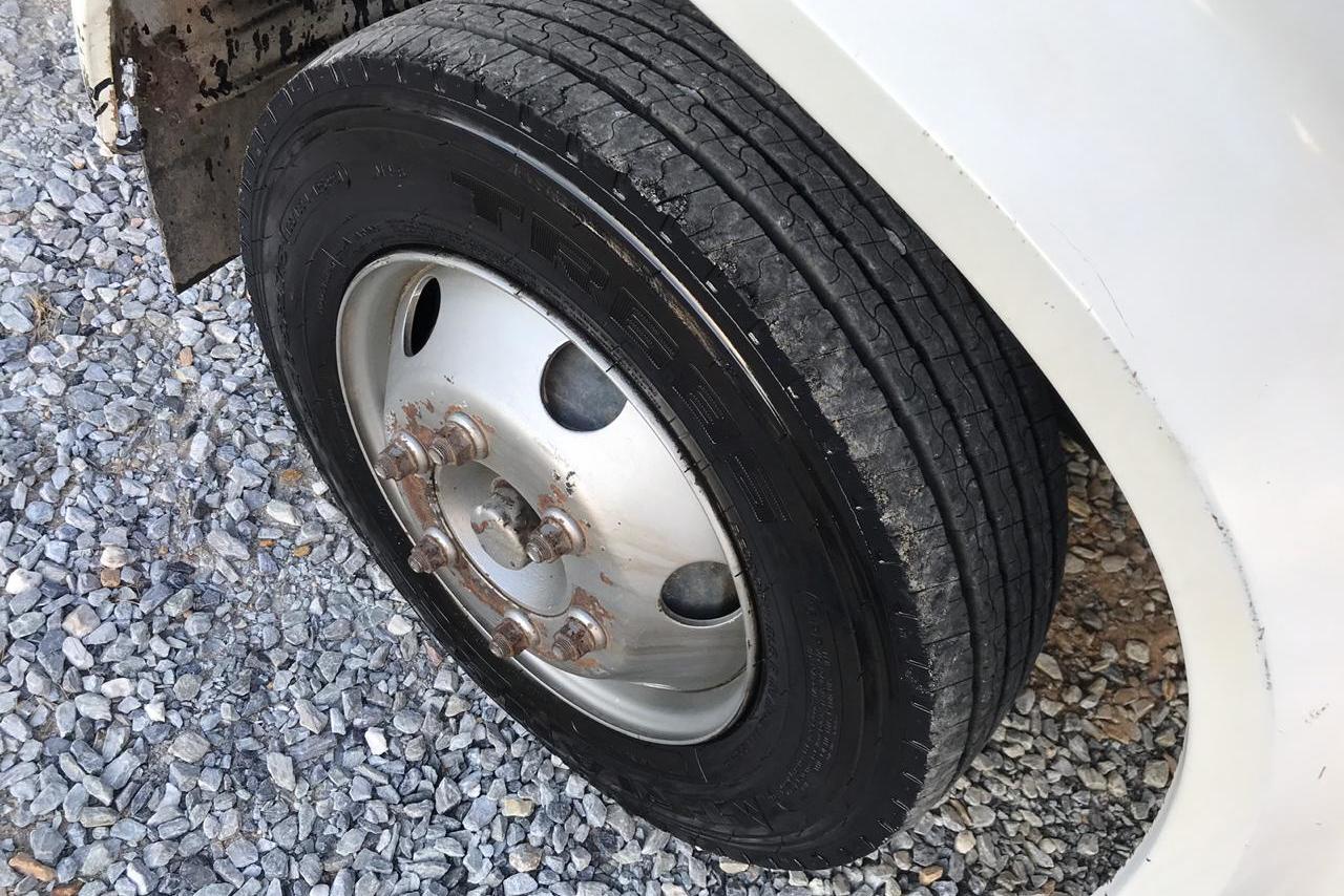 Volkswagen 8 150 - 03/04 11