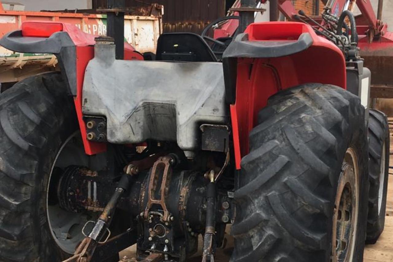 Massey Ferguson 5285 - 02/02 2