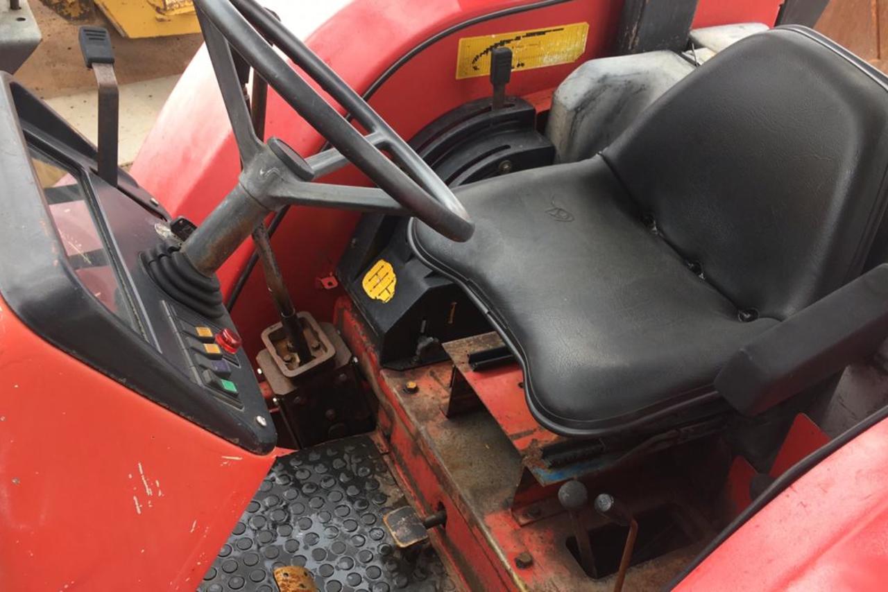 Massey Ferguson 5285 - 02/02 5