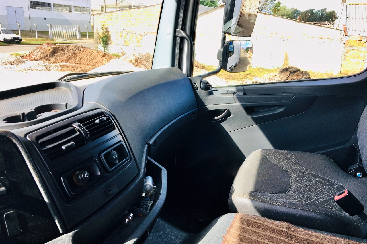 Mercedes Benz Atego 2426 - 14/14 12