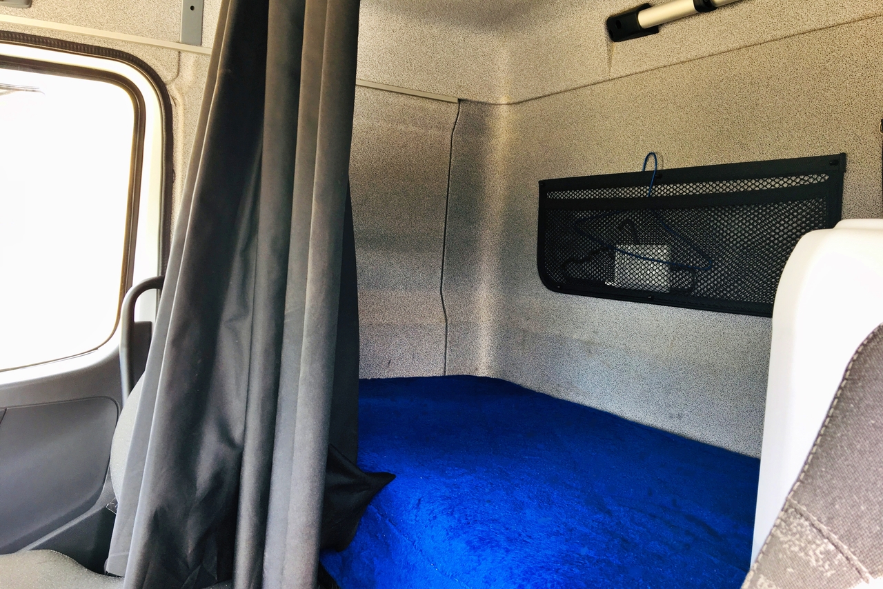Mercedes Benz Atego 2426 - 14/14 13