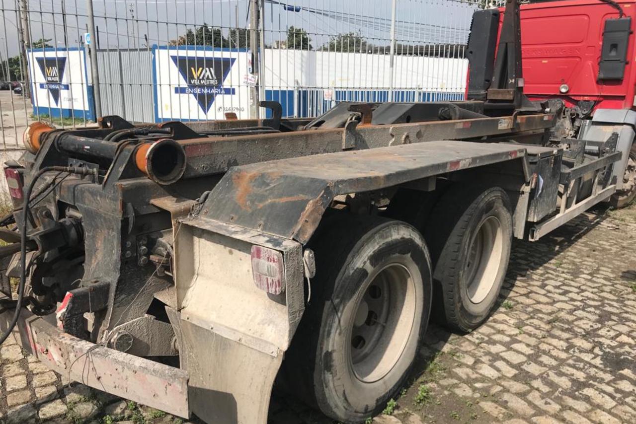 Volkswagen 24-250 E Constellation 3-Eixos - 12/12 2