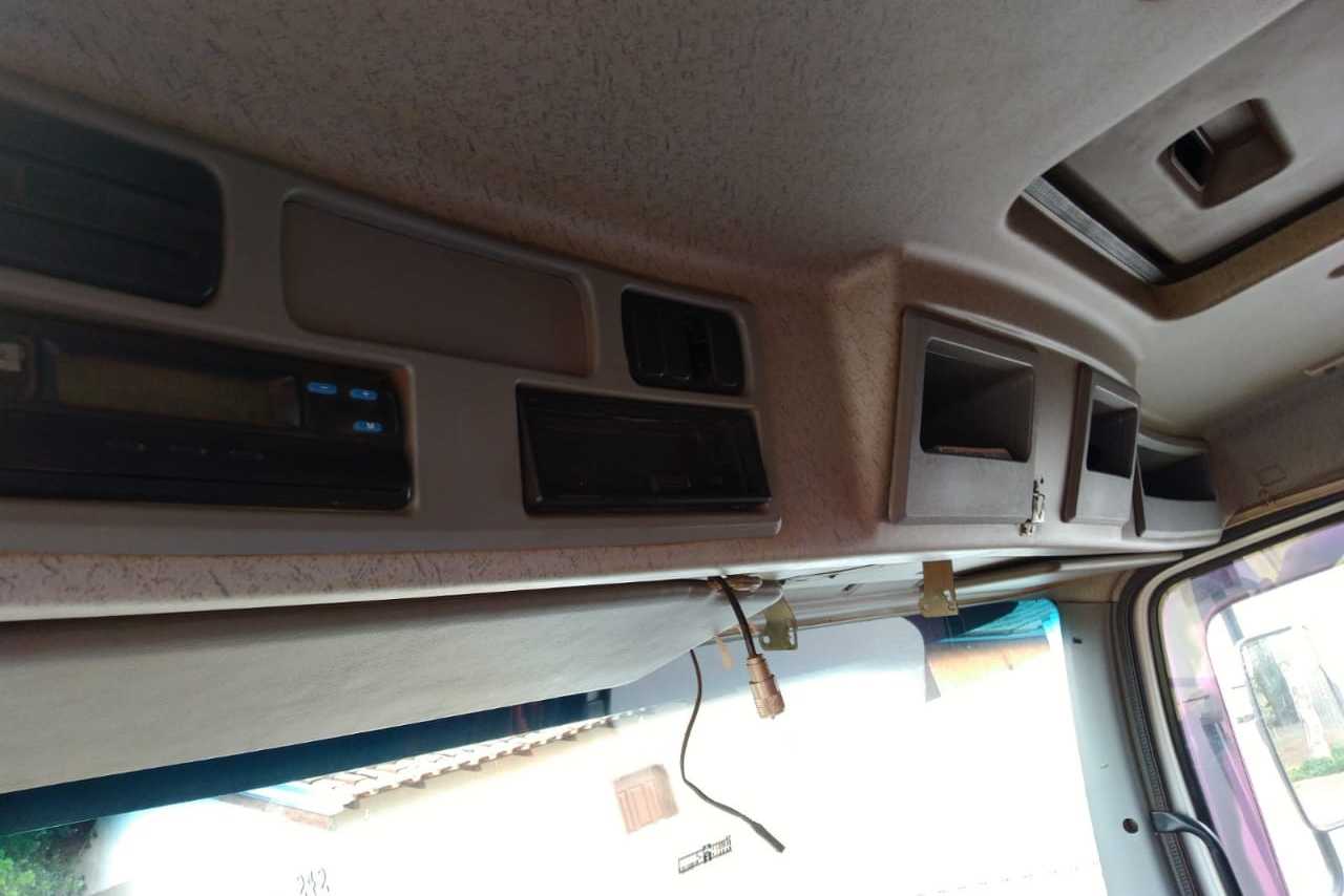 Mercedes Benz Axor 3344 - 10/11 10