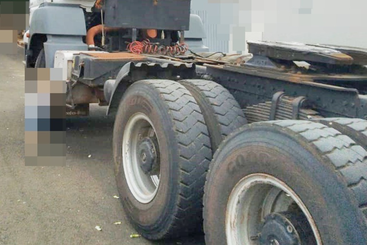 Mercedes Benz Axor 3344 - 10/11 11