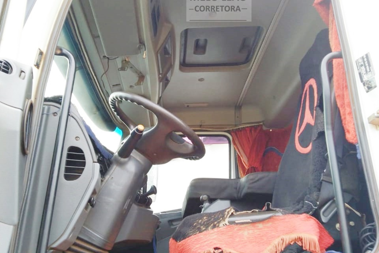 Mercedes Benz Axor 3344 - 10/11 15