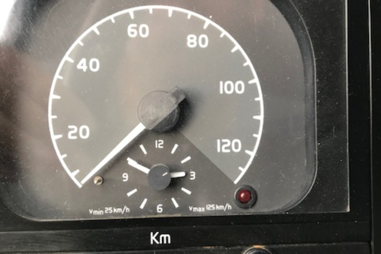Volvo VM260 - 08/08 10