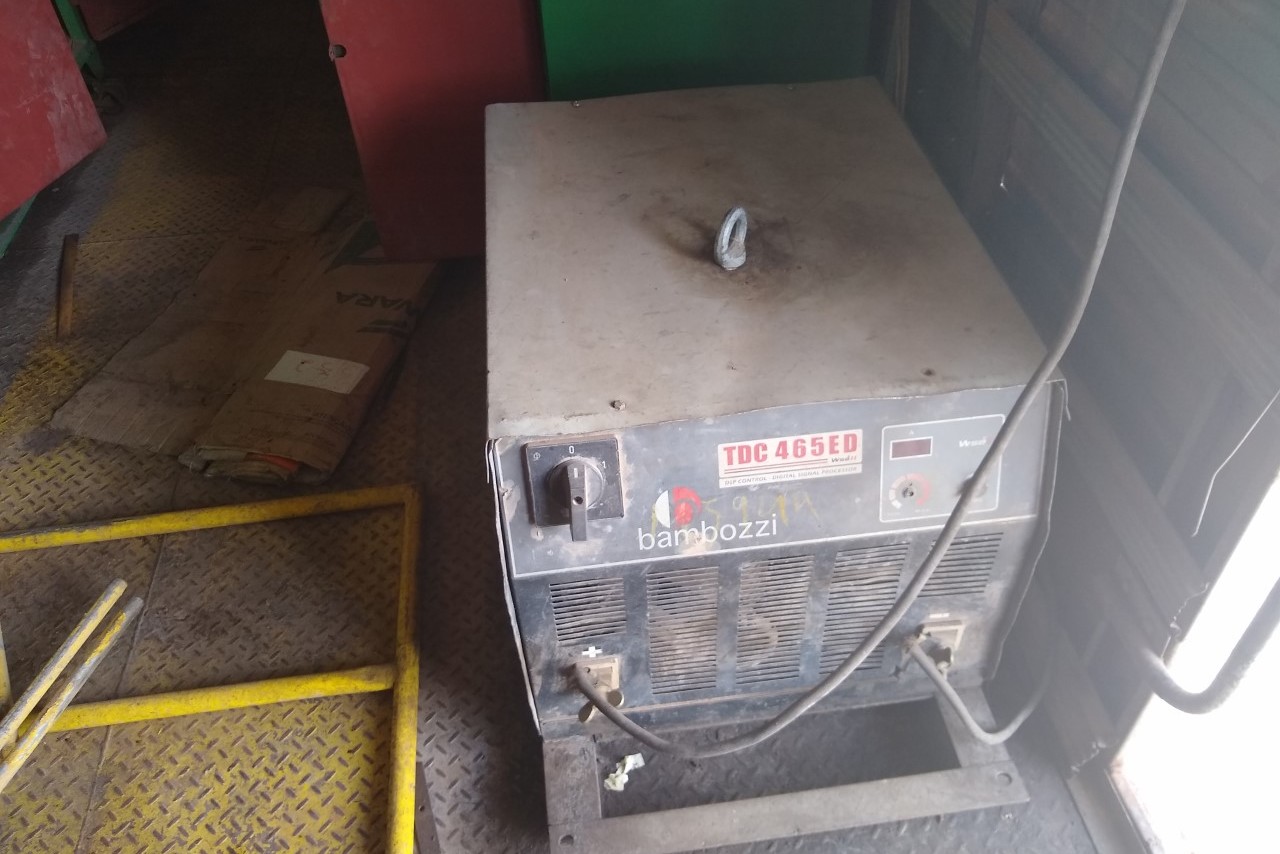 Mercedes Benz MB 1718 - 12/12 13