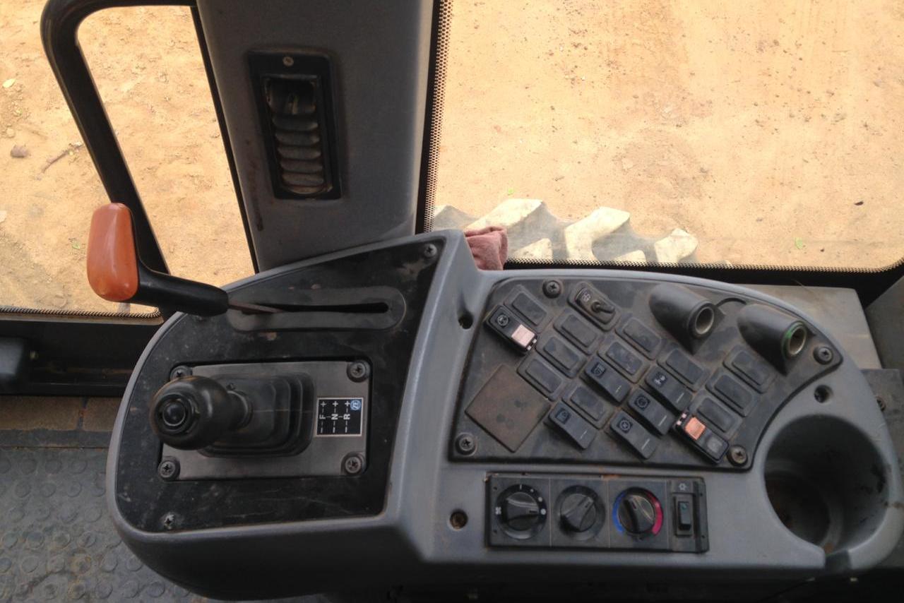 New Holland RG 140B - 12/12 3