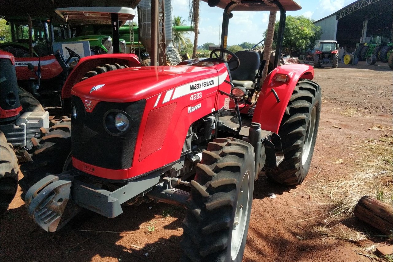 Massey Ferguson 4283 - 13/13 4