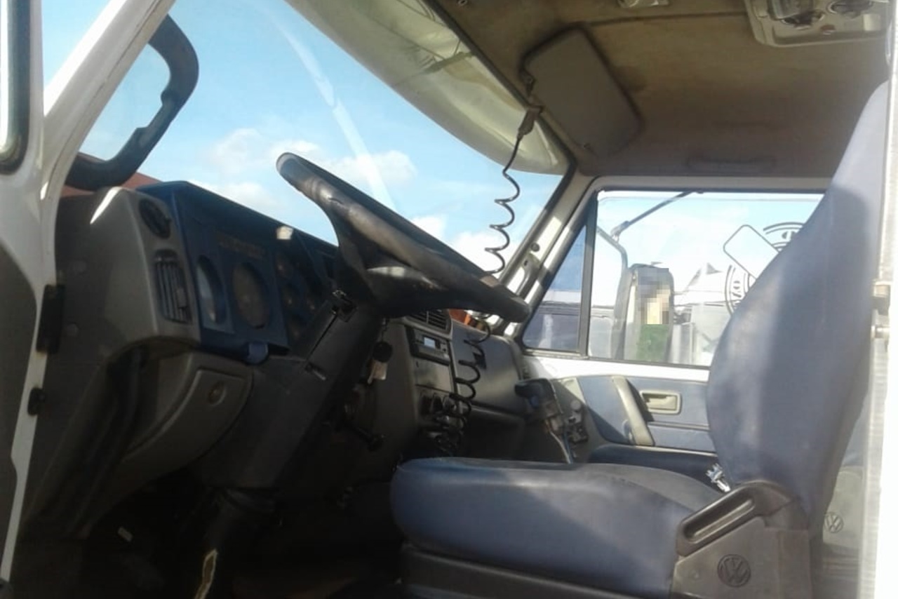 Volkswagen 31 310 - 05/05 4