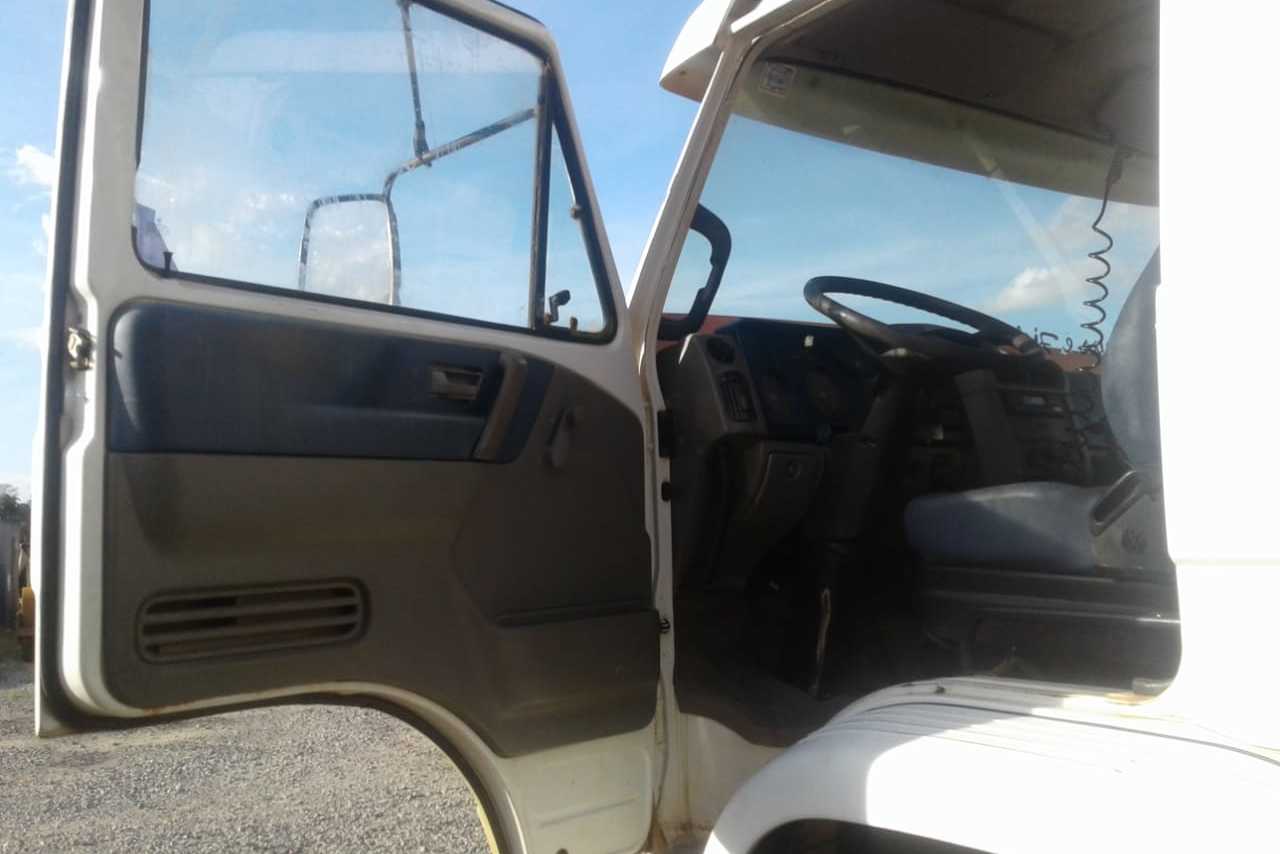 Volkswagen 31 310 - 05/05 8