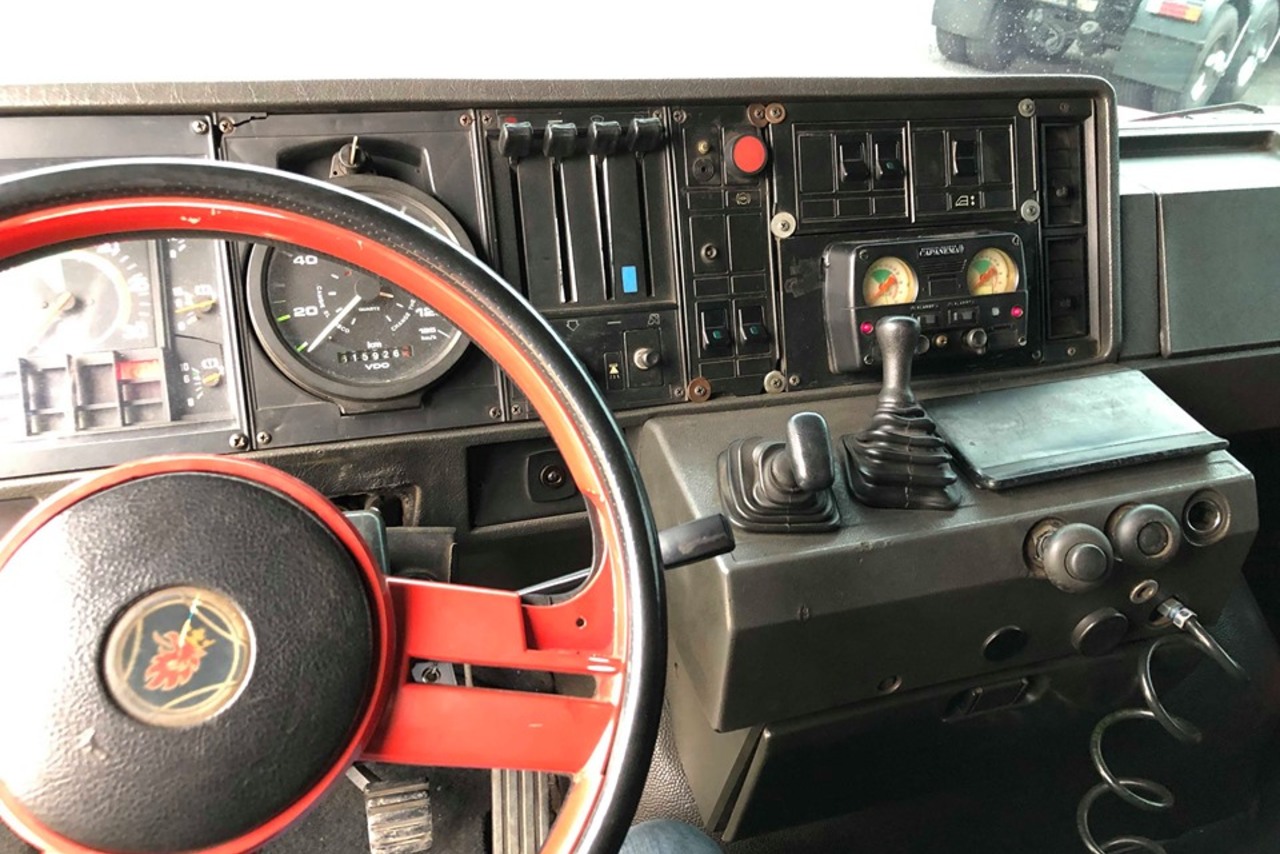 Scania 113 320 - 93/93 14