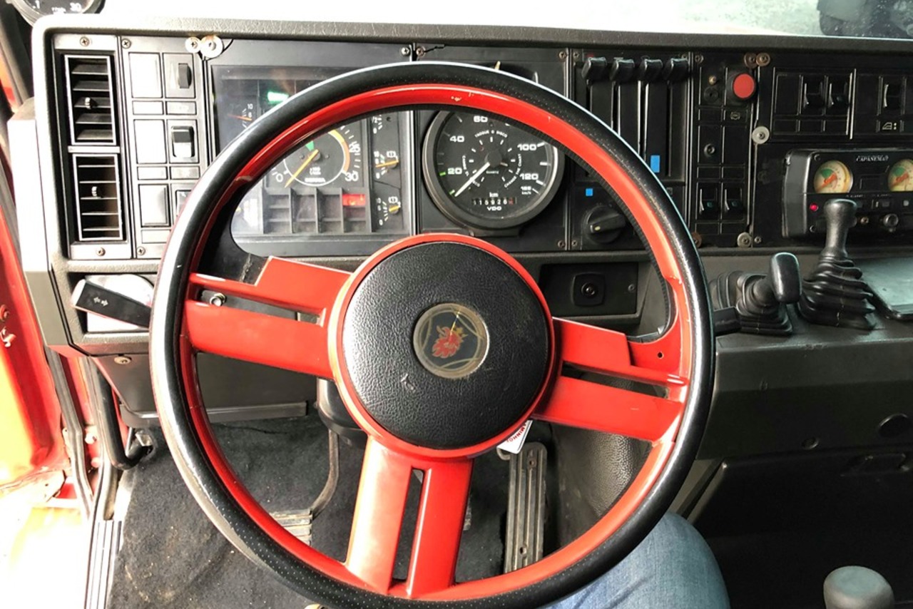Scania 113 320 - 93/93 17