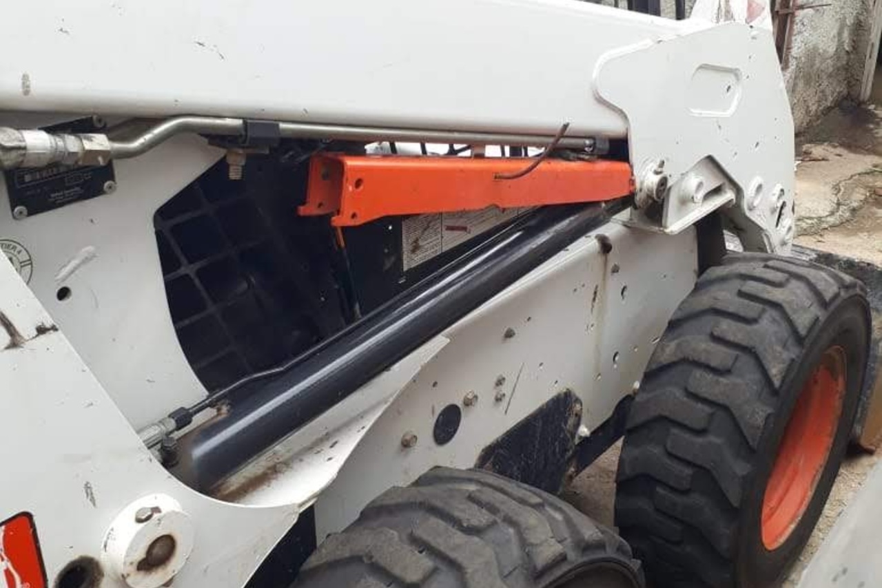 Bobcat S150 - 12/12 11