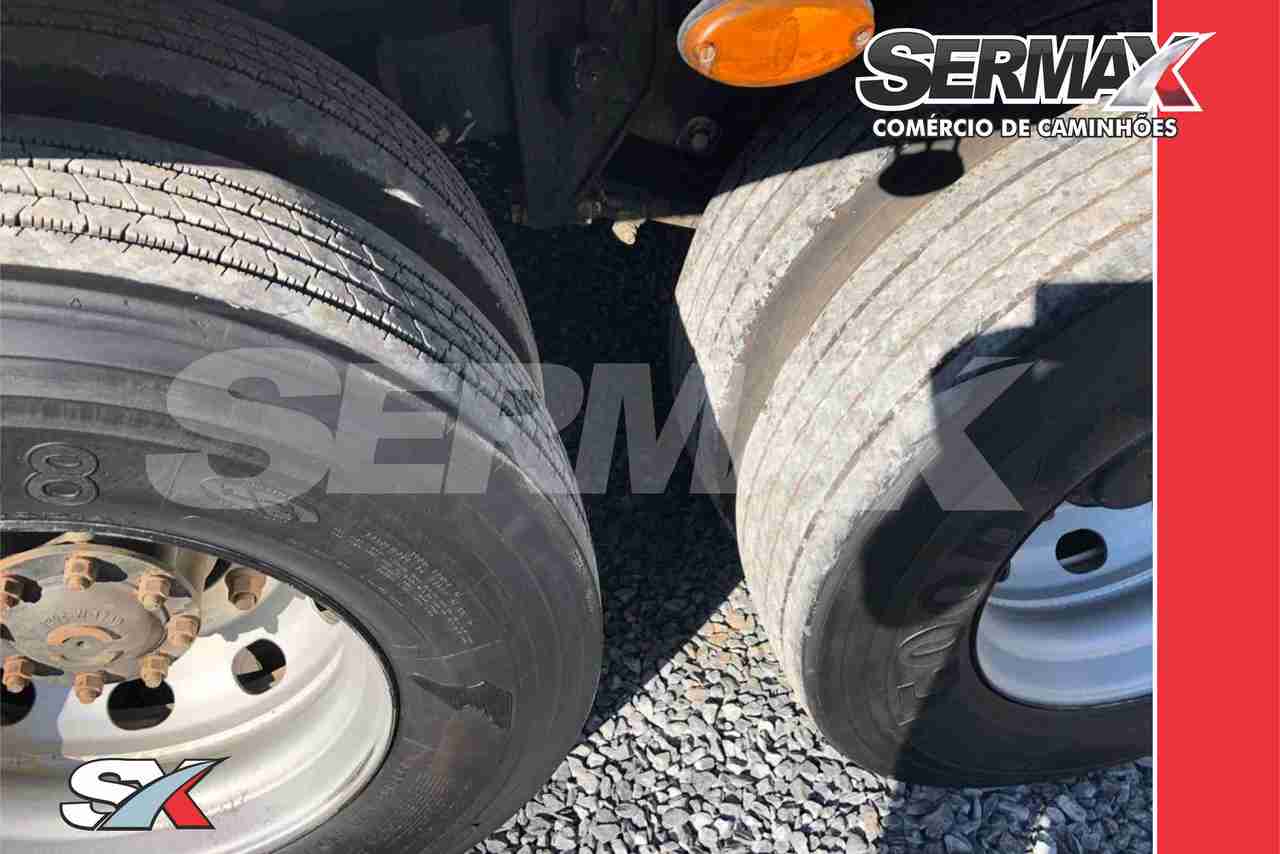 Volkswagen 24-280 E Constellation 6x2 - 16/17 5