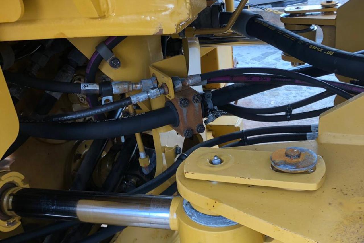 Caterpillar  966 - 15/15 2