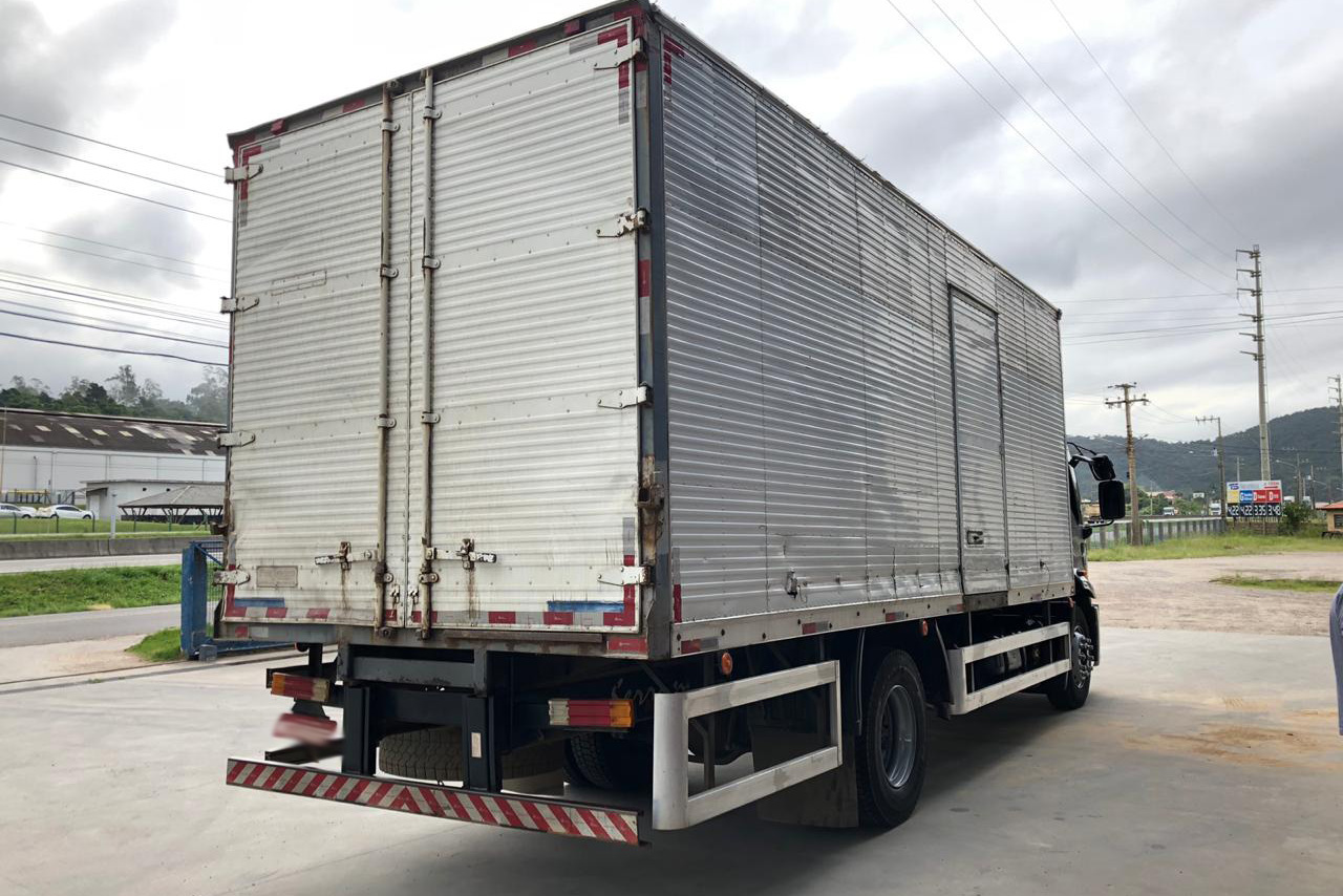 Ford Cargo1717 - 13/13 10