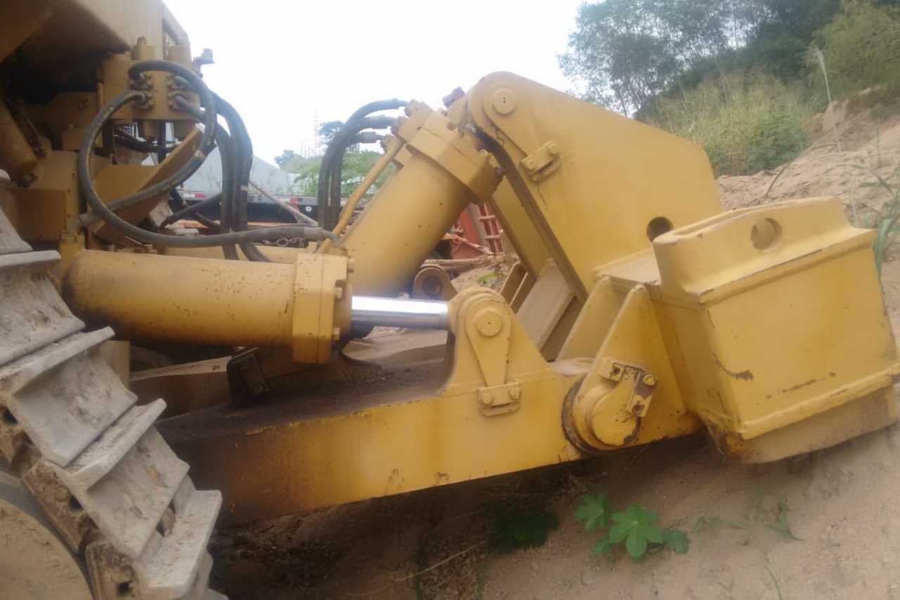 Caterpillar  D8 - 86/86 3