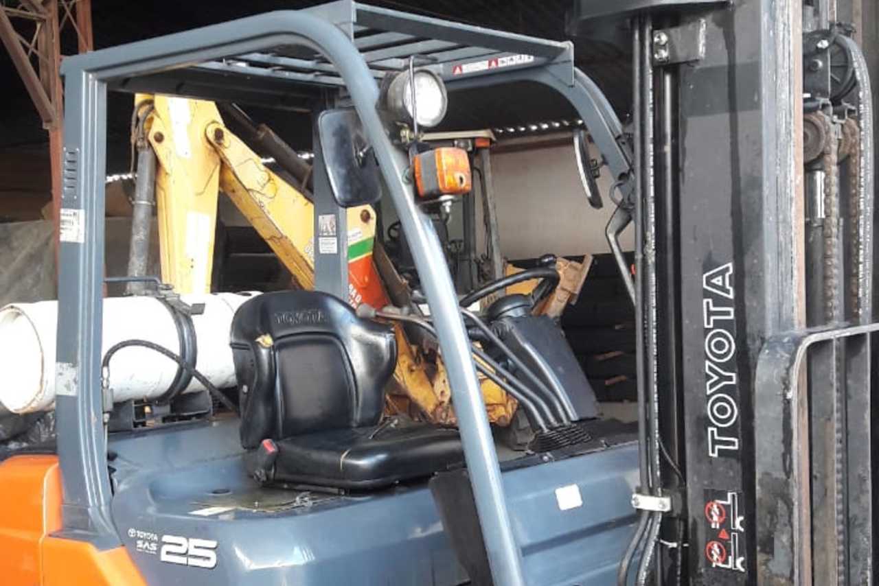 Toyota  FG25 - 13/13 4